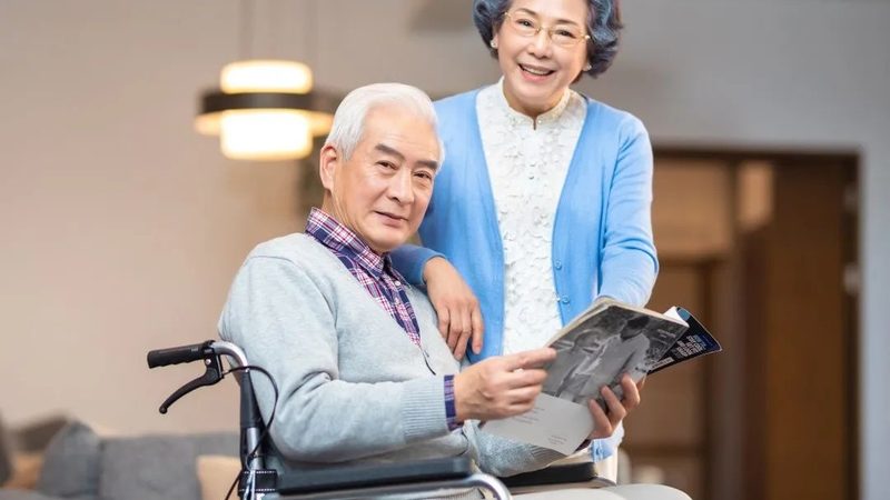 医养结合型养老公寓与养老院：如何选择更合适的照护方案