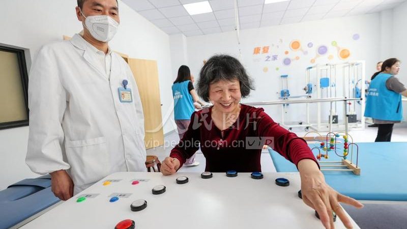 加盟模式：品牌赋能，风险共担